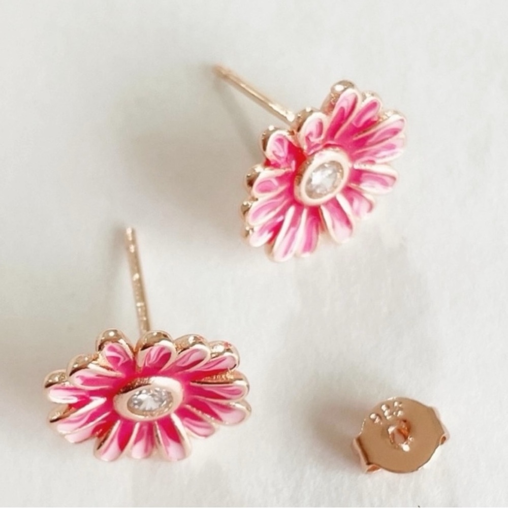PINK DAISY EARRINGS W/CZ CENTER! SILVER ROSE GOLD PLATED, .925 STAMPED! - Picture 5 of 13